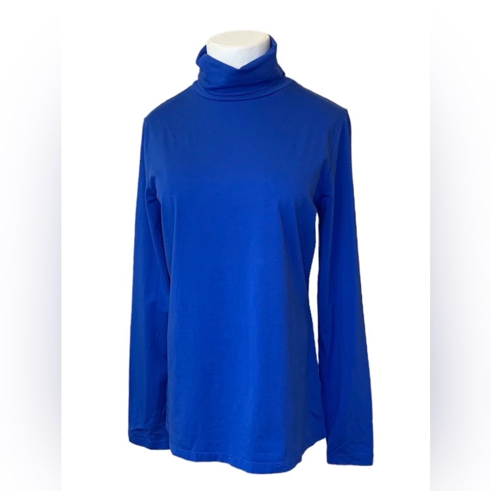 LANDS' END relaxed Fit royal blue turtleneck shirt. %100 supima cotton Size XL